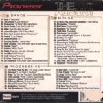 Pioneer The Album Vol. 3 Blanco Y Negro Music 2002
